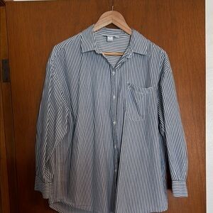 Old navy boyfriend shirt